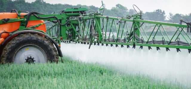Glyphosat wird auf vielen Feldern gespritzt.