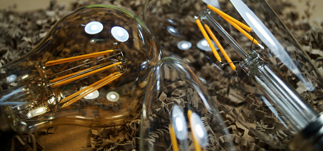 LED-Filament-Lampen LED-Filament: Die Leuchtfäden können im Idealfall mit dem Glühlampen-Look konkurrieren