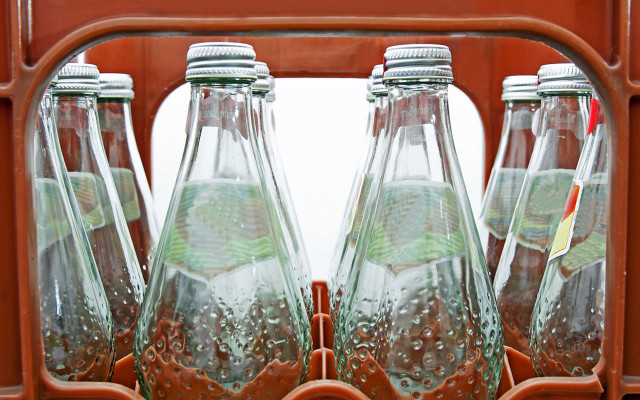 Dinge, die du nur recycelt kaufen solltest: Glas Dinge, die du nur recycelt kaufen solltest: Glas