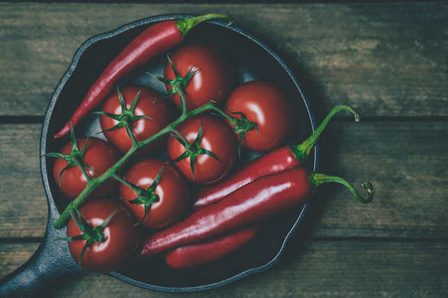 waehle-frische-zutaten-aus-regionalem-bio-anbau-cc0-pixabay-ka_re-220317_download Wähle frische Zutaten aus regionalem Bio-Anbau.