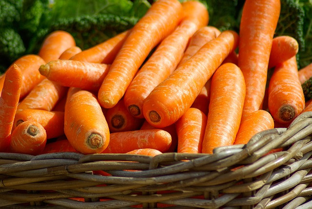 carrots-673184_640 Vitamin - Vitamine