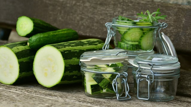 zucchini-haltbar-machen-cc0-pixabay-congerdesign-220922 zucchini haltbar machen