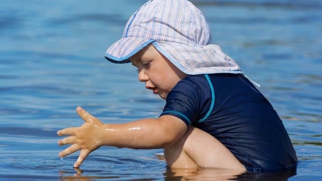 uv-schutz-kleidung-w-bluedesign-1280x720 Sicherer Schutz vor der Sonne