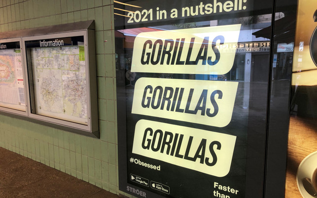 Gorillas-S-Bahn-u-Utopia-Nora-Braatz-20210521-1280x800 Gorillas