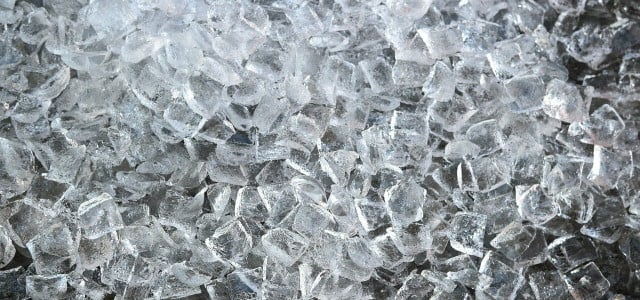 Eiswürfel selber machen ohne Eiswürfelform