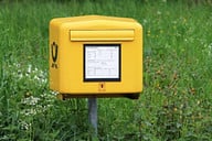 auch-ohne-echt-briefmarke-kannst-du-deine-post-in-cc0-pixabay-manfredrichter-201030_download Auch ohne echt Briefmarke kannst du deine Post in den Briefkasten werfen.