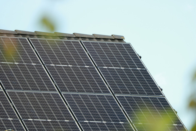 kaputte-solarmodule-werden-in-deutschland-recycelt-cc0--pixabay--caniceus-250722_download Kaputte Solarmodule werden in Deutschland recycelt.