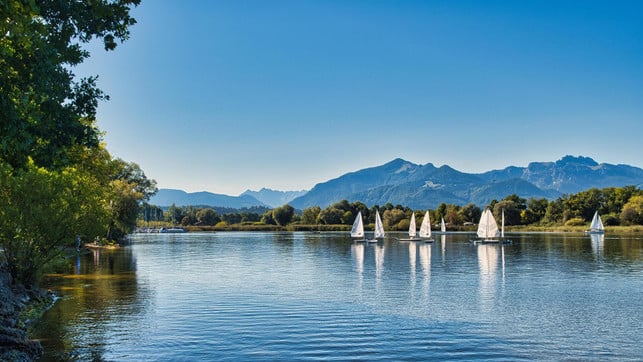 der-chiemsee-gilt-als-fahrradfreundliches-urlaubsz-cc0--pixabay--antranias-250623_download Der Chiemsee gilt als fahrradfreundliches Urlaubsziel, ist aber wenig bekannt dafür.