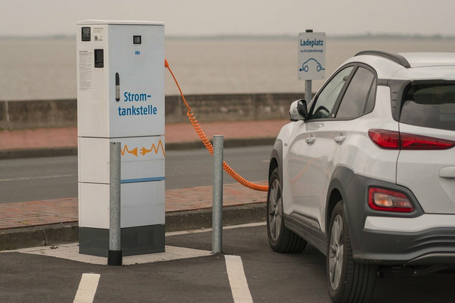 elektroauto-mieten-nicht-immer-ist-der-strom-inkl-cc0-pixabay-akrebs60-210508_download Elektroauto mieten: Nicht immer ist der Strom inklusive.