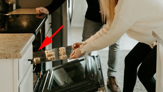 schraege-kante-am-backblech-cc0-unsplash-hannah-busing-240529 schräge Kante am Backblech