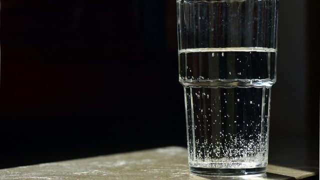 wasserfasten-cc0-pixabay-ulleo-190206 Wasserfasten