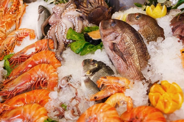 fisch-und-meerestiere-koennen-im-sommer-auf-dem-nac-cc0-pixabay-publicdomainpictures-220830_download Fisch und Meerestiere können im Sommer auf dem Nachhauseweg leicht verderben.