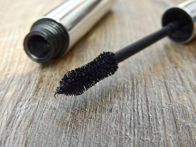 in-mascara-sorgen-nanopartikel-fuer-mehr-haltbarkei-cc0-pixabay-bru-no-190131_download In Mascara sorgen Nanopartikel für mehr Haltbarkeit