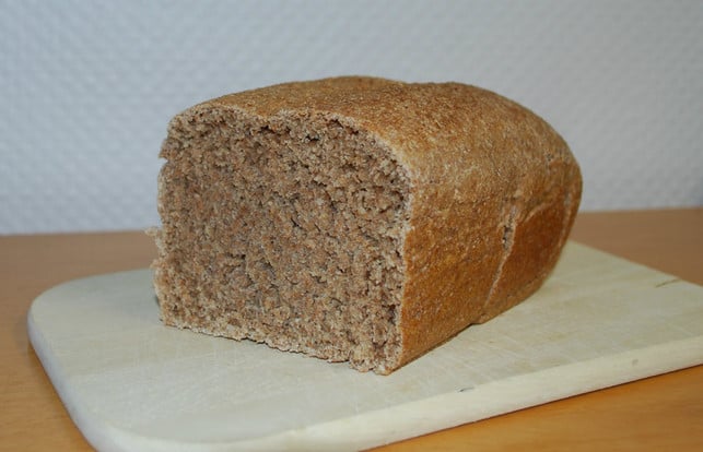 suesses-vollkornbrot-mit-volker-der-veganen-variant-melanie-von-daake-utopia-180210_download Süßes Vollkornbrot mit Volker, der veganen Variante von Hermann.