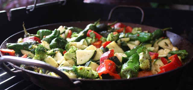 Diese Ernährung hilft bei Stress: 12 Tipps (Foto: CC0 / Pixabay / Mondgesicht) Ernährung gegen Stress
