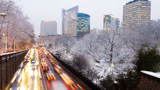 der-dichte-autoverkehr-ist-eine-ursache-fuer-den-fe-cc0-pixabay-lver-250226_download Der dichte Autoverkehr ist eine Ursache für den Feinstaub in Städten.