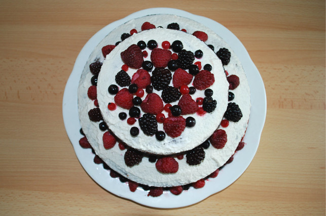 schicht-fuer-schicht-baust-du-deinen-kuchen-zusamme-melanie-von-daake-utopia-180426_download Schicht für Schicht baust du deinen Kuchen zusammen.