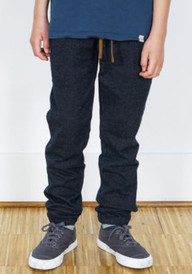 jogger-hose-avocadostore-s-www.avocadostore Bio-Basic für Kinder: die Denim-Jogger