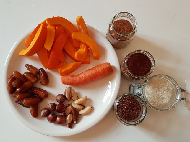 zutaten-fuer-saftige-vegane-brownies-charlotte-g-utopia-180519_download Zutaten für saftige vegane Brownies.