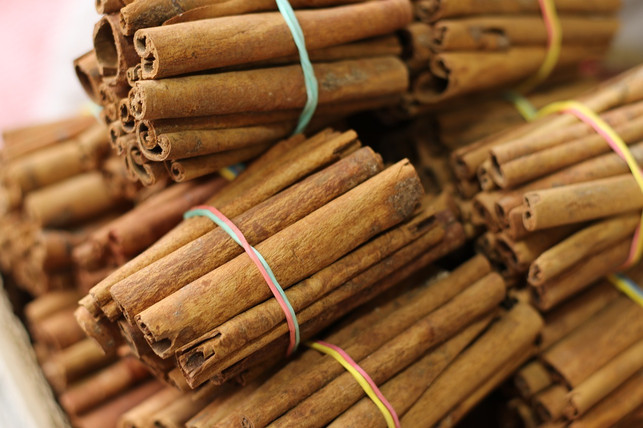 ceylon-zimt-soll-sehr-gesund-sein-cc0-pixabay-ornaw-190409_download Ceylon-Zimt soll sehr gesund sein.