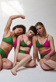 Bademode-Margeret-Hermione-S-www.margerethermione.com-210521-550x800px Bademode Margeret Hermione