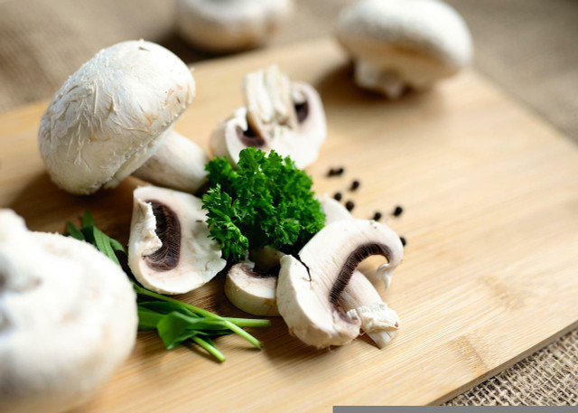 You can prepare green asparagus for salad along with mushrooms.