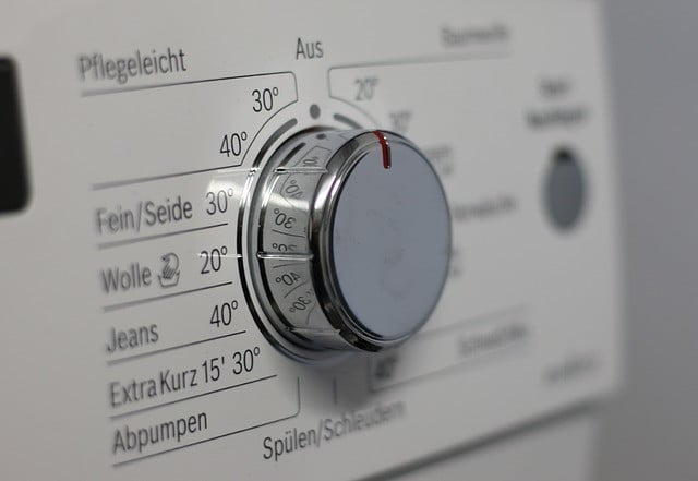 milben-im-bett-60-grad-waesche-hilft-cc0-pixabay-moerschy-171217_download Gegen Milben im Bett hilft eine heiße Wäsche.