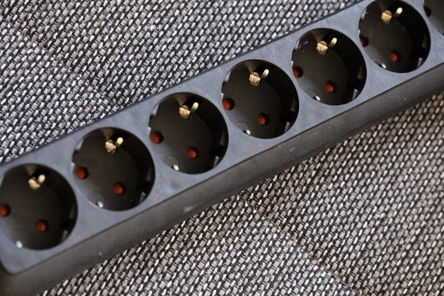 den-fernseher-per-steckdosenleiste-auszuschalten-cc0--pixabay--bru-no-250929_download Den Fernseher per Steckdosenleiste auszuschalten, kann zu einem großen Problem werden.