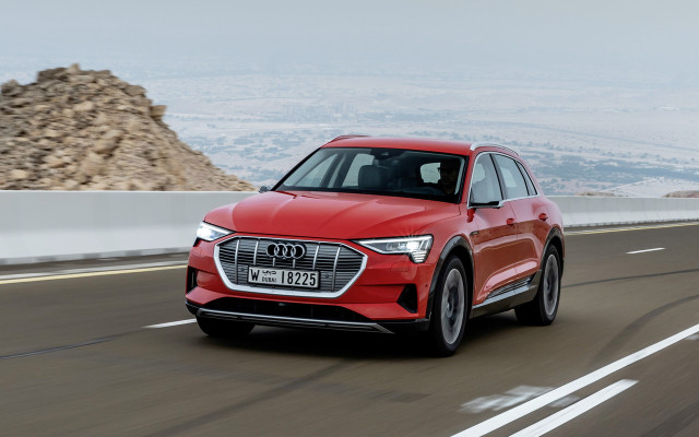 Audi-e-tron-7-z-20190305-1280x800 Audi e-tron