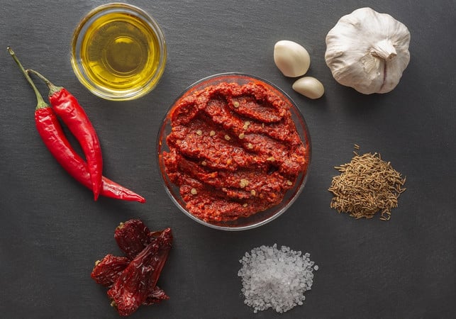 harissa-verleiht-deinen-speisen-eine-wuerzige-schaer-cc0-pixabay-pixi0815-241108_download Harissa verleiht deinen Speisen eine würzige Schärfe.