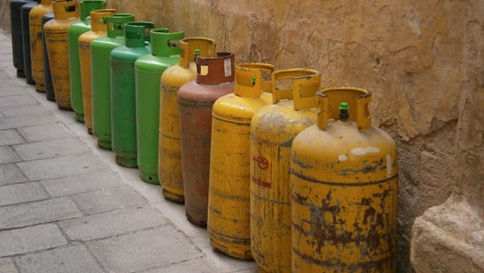 gasflaschen-lagern-cc0-pixabay-kobitriki-221125 gasflaschen lagern