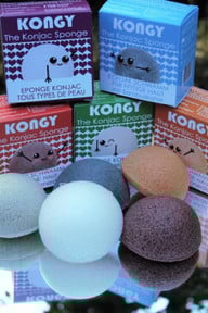 konjac-schwaemme-gibt-es-mit-und-ohne-zusaetze-avocadostore-kongy-the-konjac-sponge-190606_download Konjac-Schwämme gibt es mit und ohne Zusätze.
