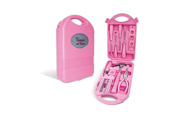 frauenprodukte-absurd-werkzeug-tussi-on-tour-s-amazon-210419 absurde Frauenprodukte: Pinkes Werkzeug