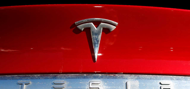 Tesla fliegt aus der Anlageindex ESG