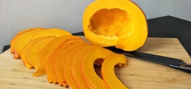 hokkaido-kuerbis-ist-der-klassiker-sven-christian-schulz-utopia-170903_download Hokkaido-Kürbis ist eine klassische Kürbissorte.