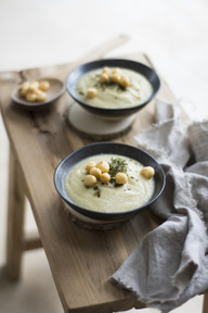 Cauliflower Soup Recipe: You can be creative with the garnish