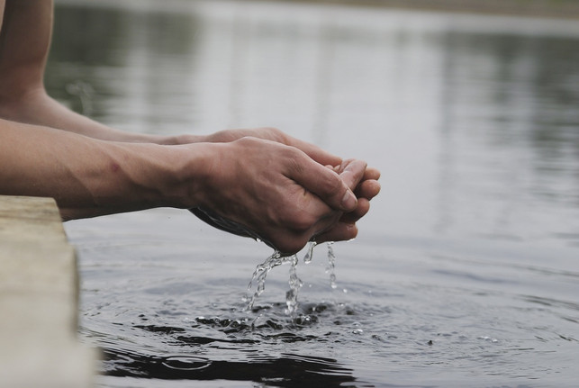 es-gibt-verschiedene-moeglichkeiten-zur-wasseraufbe-cc0-pixabay-owlwebru-240524_download Es gibt verschiedene Möglichkeiten zur Wasseraufbereitung.