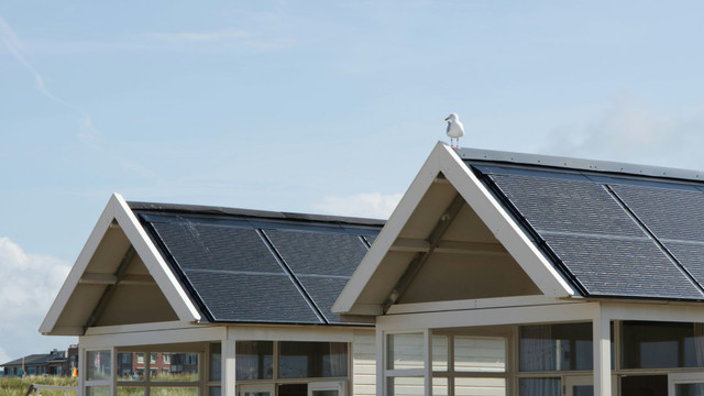 Photovoltaik mit Speicher: Lohnt es sich? Photovoltaik mit Speicher: Lohnt es sich?