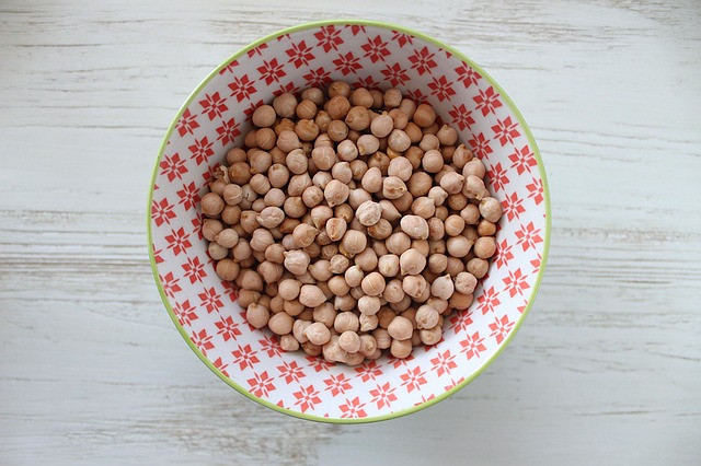 chickpeas-1218368_640 Kichererbsen als veganer Ei-Ersatz