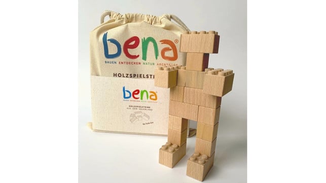 Bena-Holzbausteine-ku-Bena-20221215-1280x720 Bena-Holzspielsteine sind eine plastikfreie Alternative zu Lego