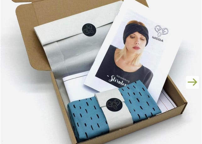 Screenshot Das DIY-Nähset für ein Stirnband eignet sich gut als Geschenk.