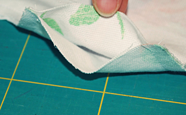 der-offene-flgel-zum-speteren-einsetzen-des-inla-melanie-von-daake-utopia-170705 Der offene Flügel dient zum späteren Einsetzen des Inlays.