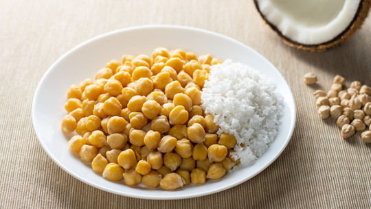 kichererbsen-glas-waschen-cc0--pixabay--kavindaf-250731 kichererbsen glas waschen