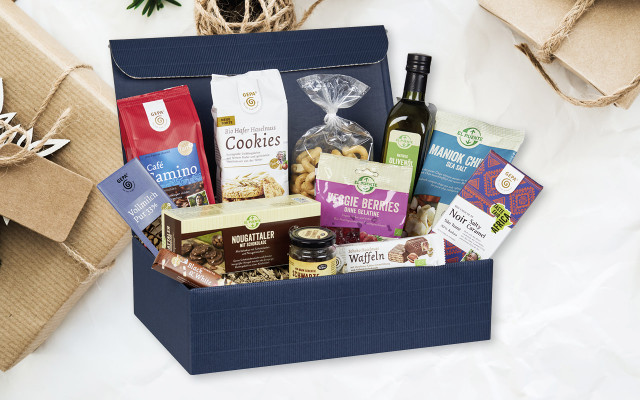 Slide_5_Foto Eine Welt Shop Galerie - FaiSchenken Fair Genießen