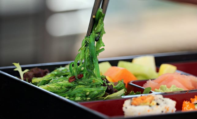 japan-serviert-in-kleinen-und-leichten-portionen-cc0-pixabay-noname_13-230329_download Japan serviert in kleinen und leichten Portionen.