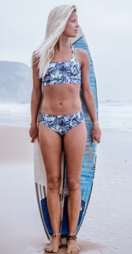 nachhaltige-bademode-bikini-flying-love-birds-220223-500x260-1 Zum Surfen, baden und fürs Yoga: Nachhaltige Bademode von Flying Love Birds