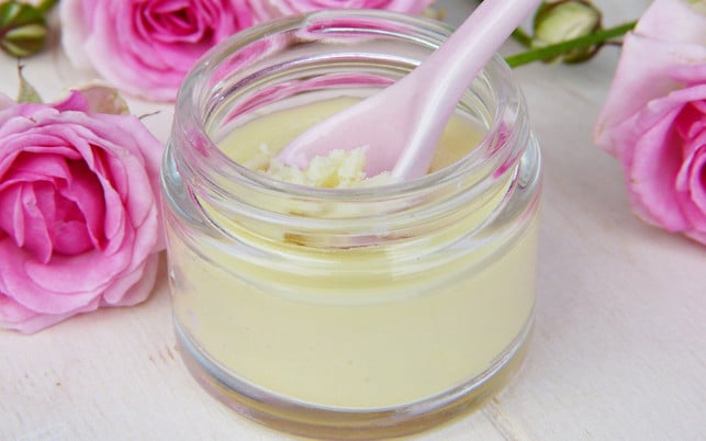 Cremetiegel-pb-Pixybay-silviarita-20210604-1280x800 Kosmetikverpackung richtig entsorgen