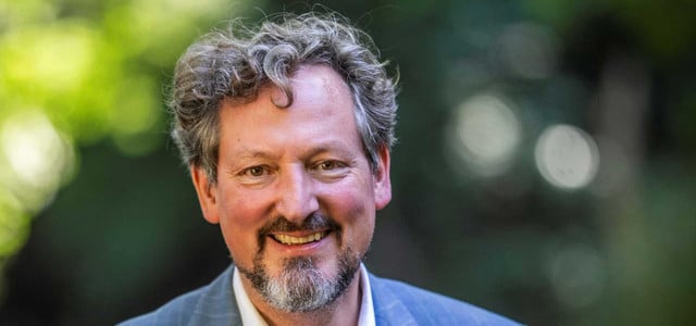 Hirschhausen warnt vor „Fake News“: Promi-Arzt wirbt angeblich für gefährliches Produkt