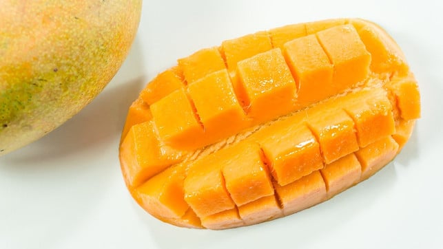 gesund-und-vitaminreich-staerkt-die-mango-nicht-nur-cc0-pixabay-goplaces-190520_download Gesund und vitaminreich stärkt die Mango nicht nur die Darmflora, sondern hemmt auch noch das Hungergefühl.