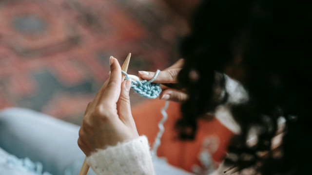 sophie-scarf-pexels-miriam-alonso-251223 Sophie-Scarf